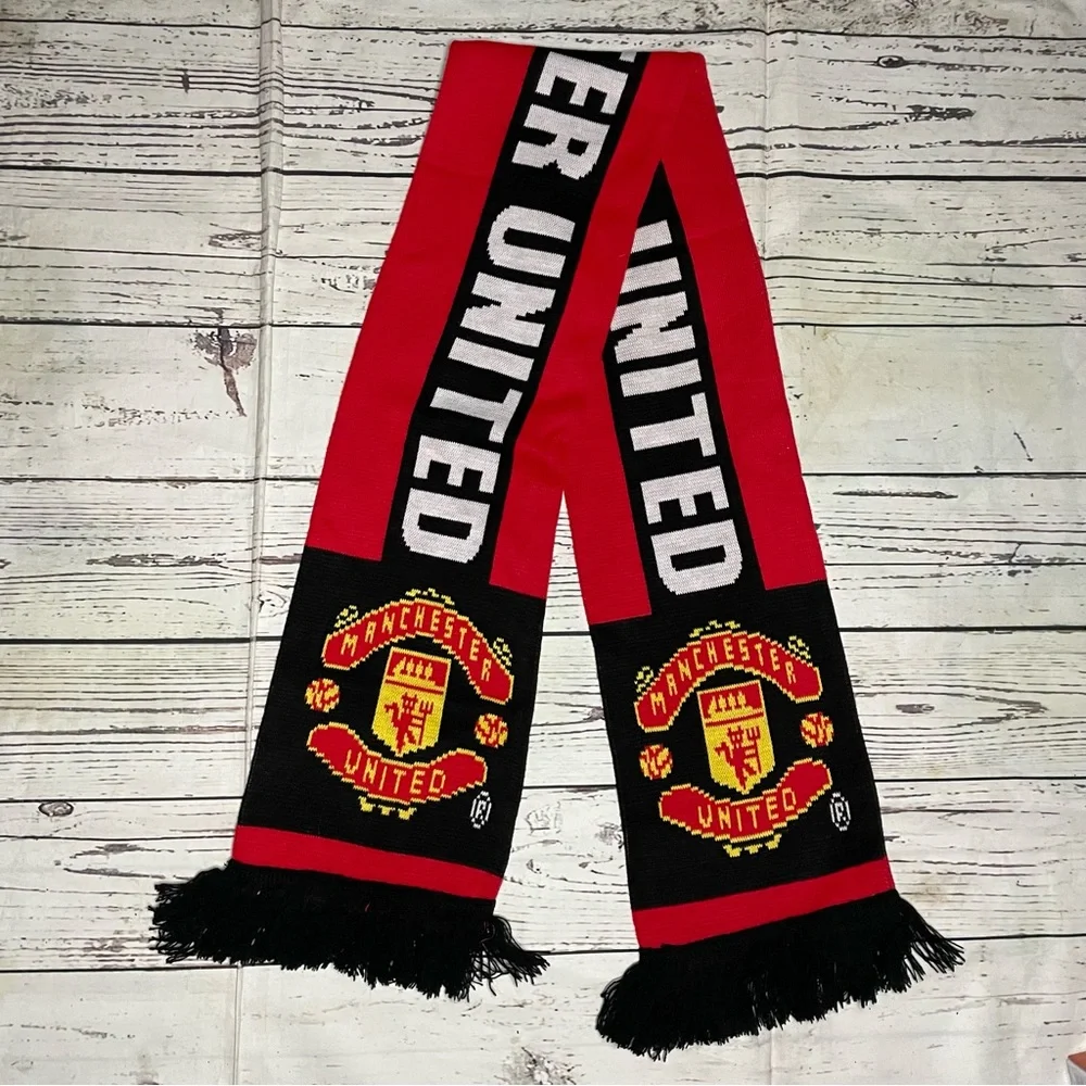 Manchester United scarve scarf red and black